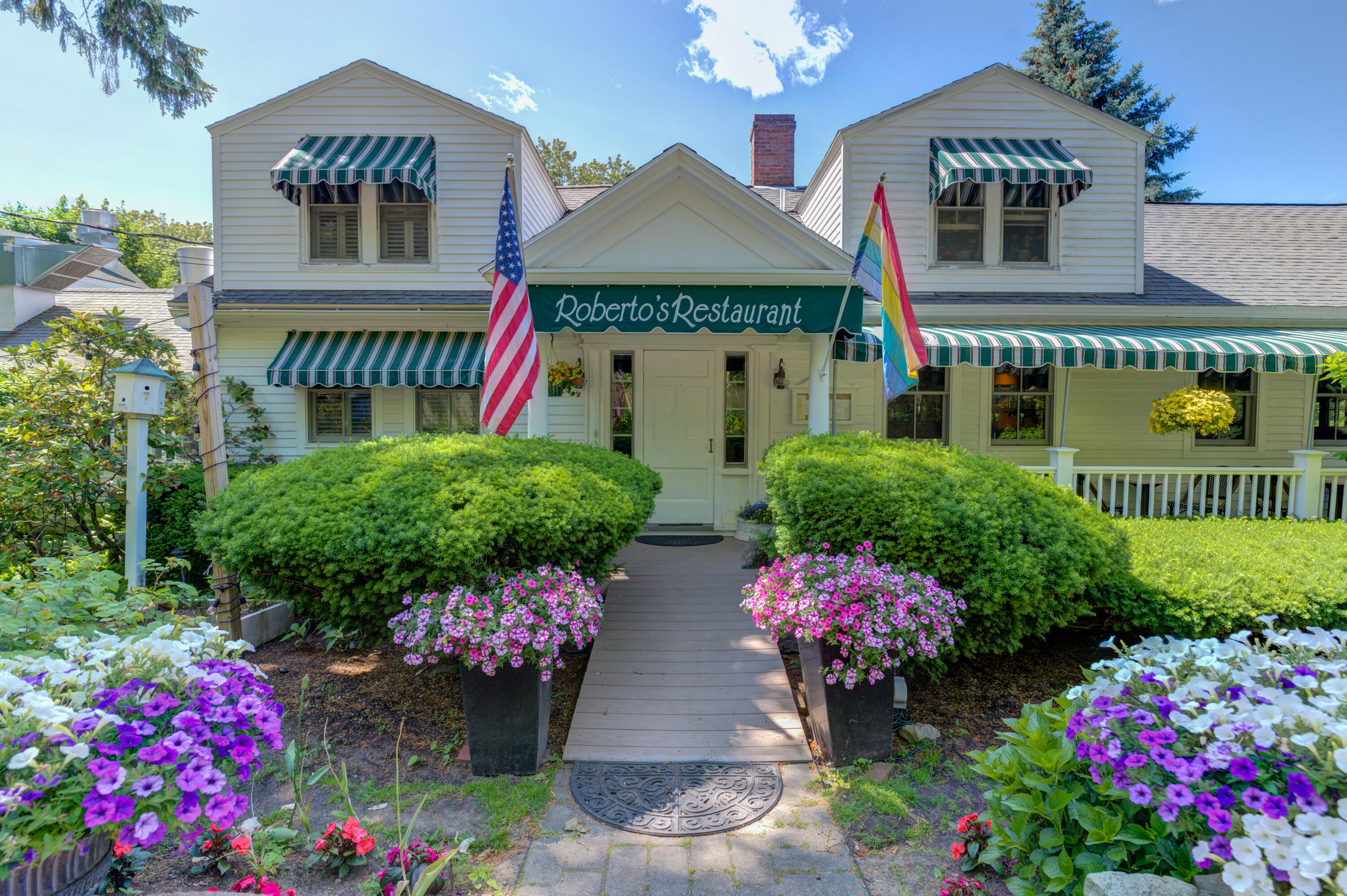 200 Shore Road Ogunquit, ME 03907 - Photo 1 of 23 Pic#-6