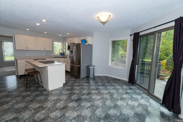 $412,500 | 14770 Fairfield Drive, Granger, IN 46530