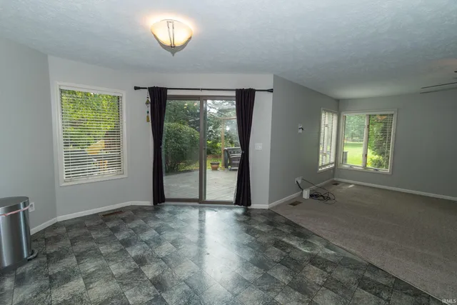 $412,500 | 14770 Fairfield Drive, Granger, IN 46530