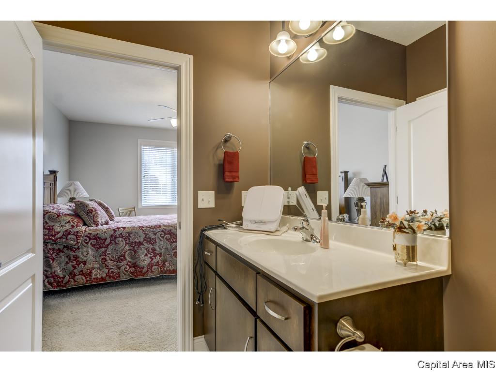 820 Longleaf Court Springfield, IL 62711 - Photo 20 of 31