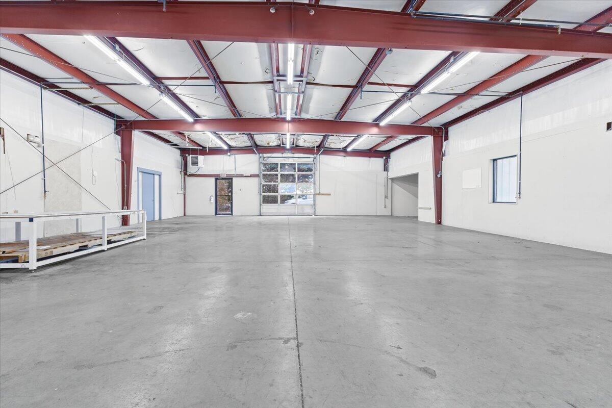 2586 Tuck Road, Unit 1 Moneta, VA 24121 - Photo 13 of 16 a view of an empty room