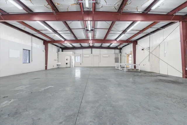 $3,150 | 2586 Tuck Road, Unit 1, Moneta, VA 24121