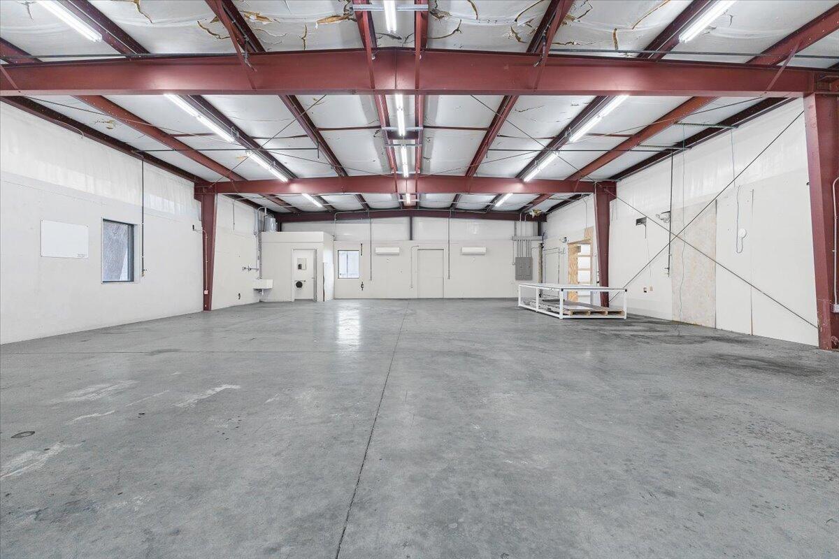 2586 Tuck Road, Unit 1 Moneta, VA 24121 - Photo 16 of 16 a view of empty room