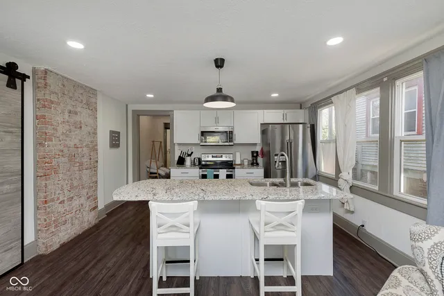 $1,825 | 2248 Nowland Avenue, Indianapolis, IN 46201