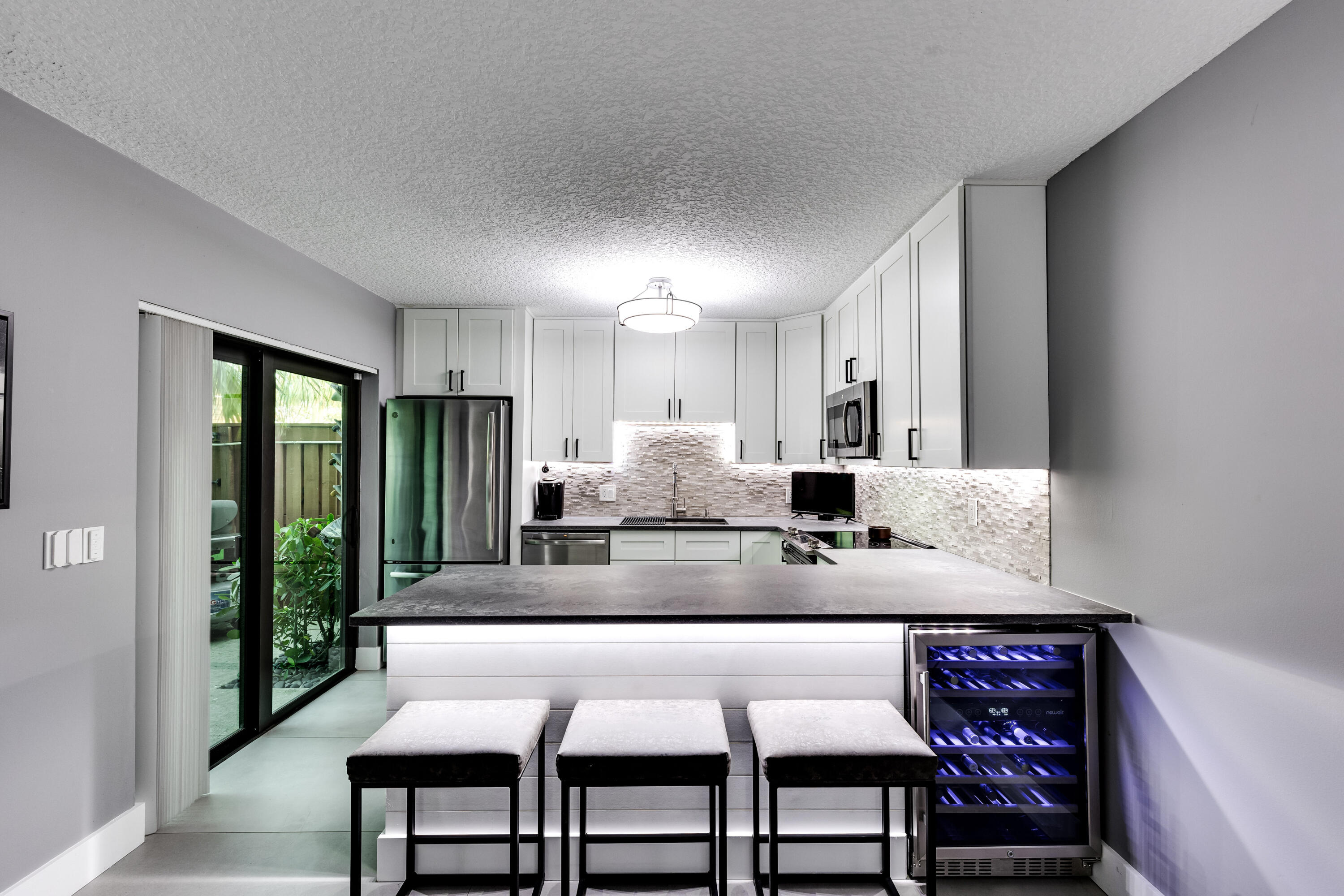 3900 County Line Road, Unit 24A Tequesta, FL 33469 - Photo 1 of 48 012_012_477