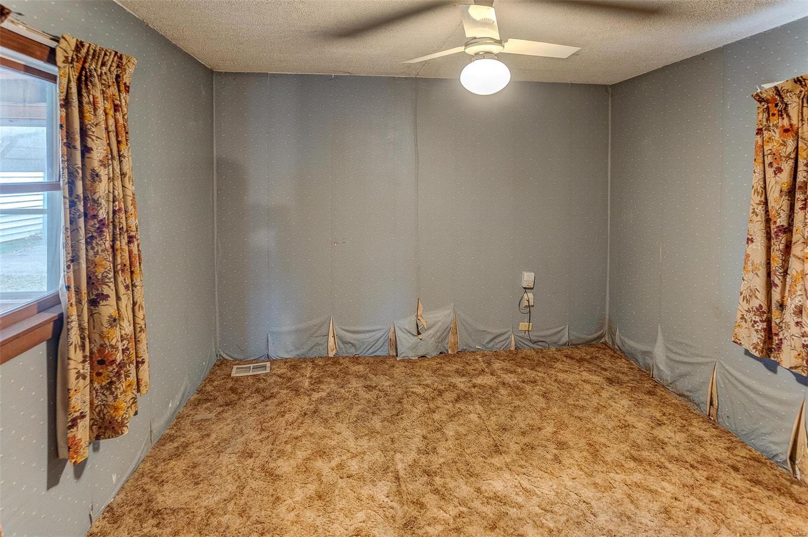 213 Walnut Street Roxana, IL 62084 - Photo 14 of 31