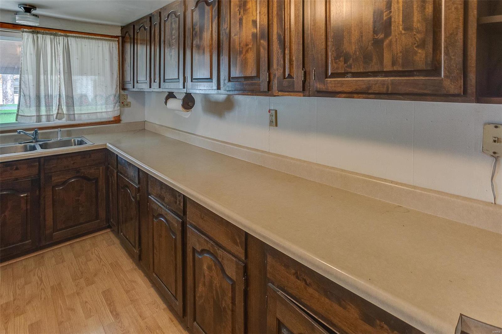 213 Walnut Street Roxana, IL 62084 - Photo 17 of 31