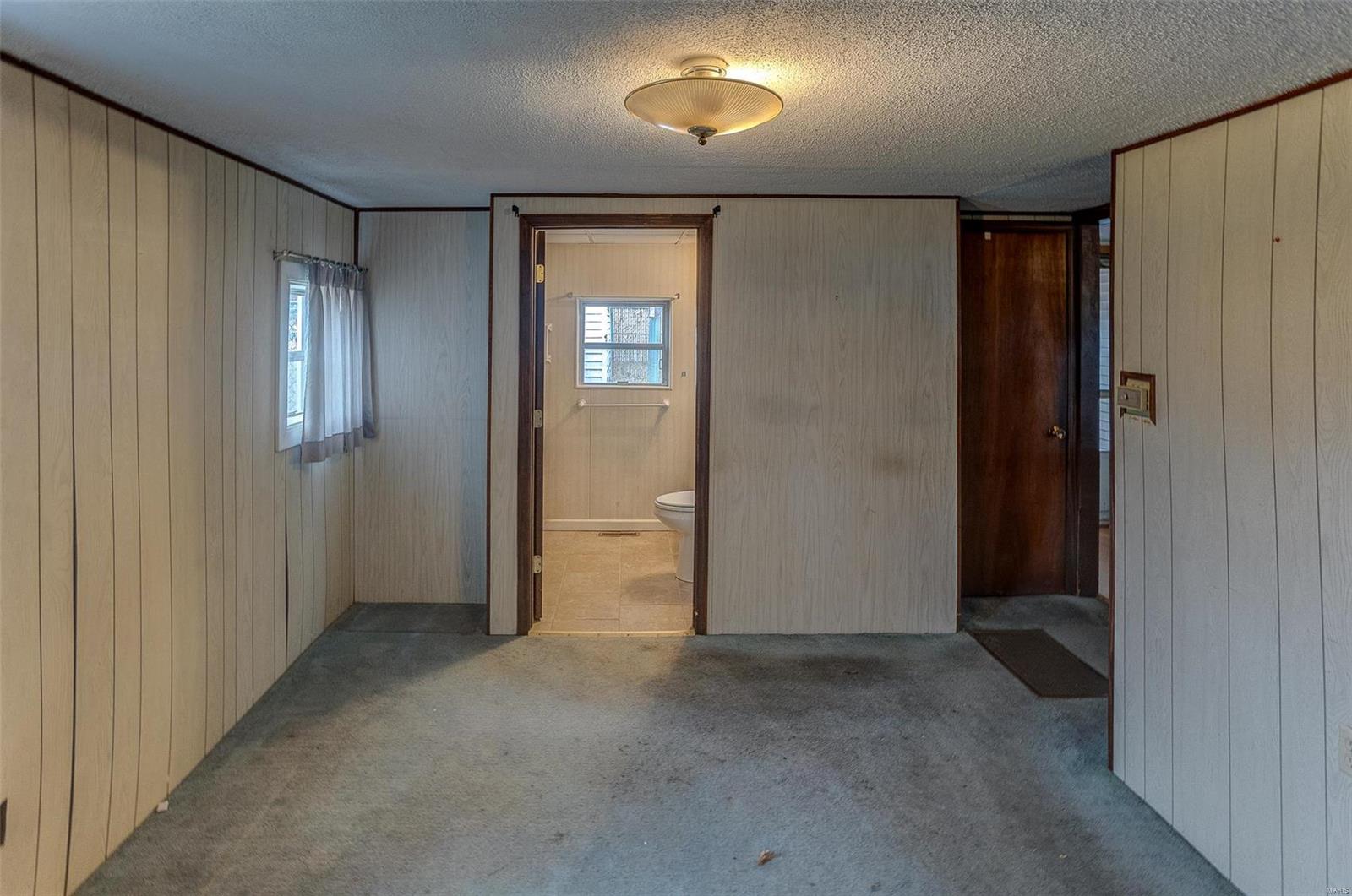 213 Walnut Street Roxana, IL 62084 - Photo 7 of 31