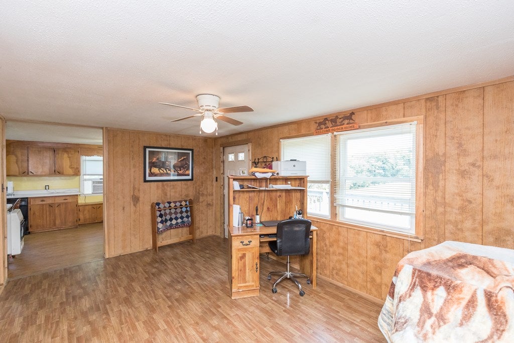 960 Fairview Road Wytheville, VA 24382 - Photo 18 of 75 Gallery Image 18