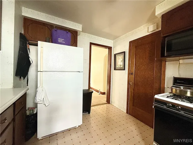 $1,350 | 245 Hamilton Drive, Amherst, NY 14226