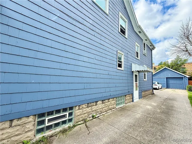 $1,350 | 245 Hamilton Drive, Amherst, NY 14226