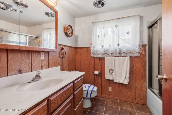 $2,560,000 | 26277 North Chevrolane Way, Rathdrum, ID 83858