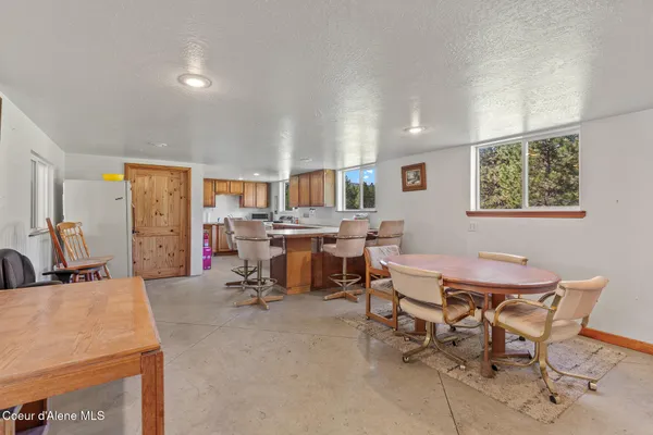 $2,560,000 | 26277 North Chevrolane Way, Rathdrum, ID 83858