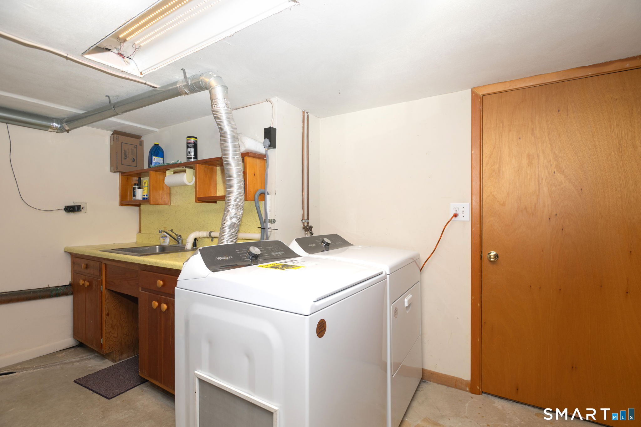 12 Valley View Road Newtown, CT 06470 - Photo 31 of 39