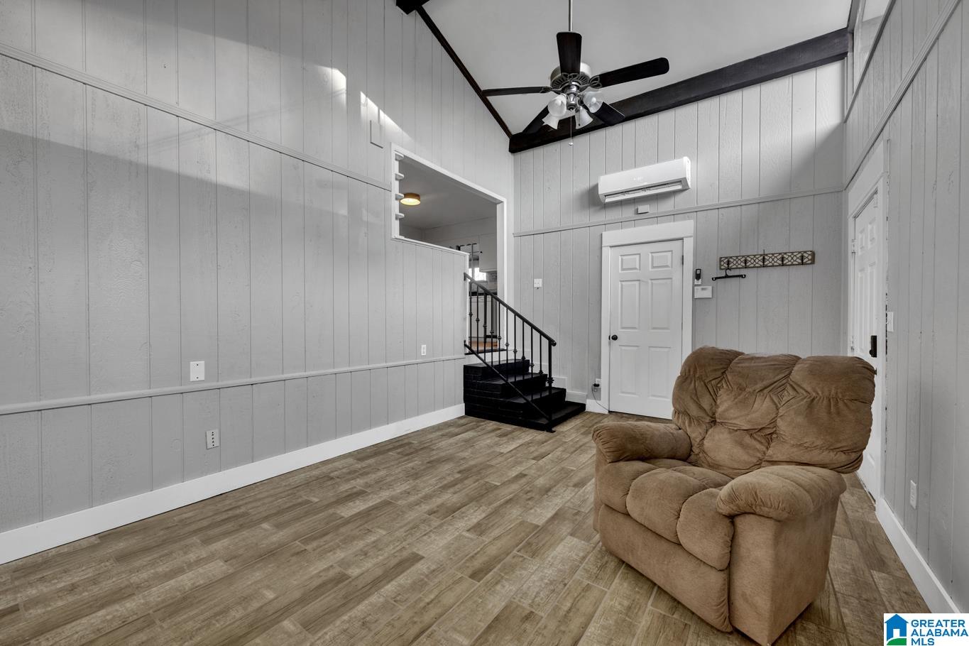 9847 Ellis Road Warrior, AL 35180 - Photo 16 of 31