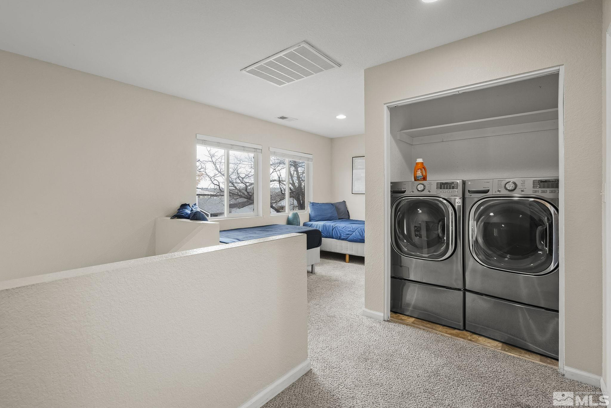121 Caliente Street Reno, NV 89509 - Photo 10 of 11 Photo 10