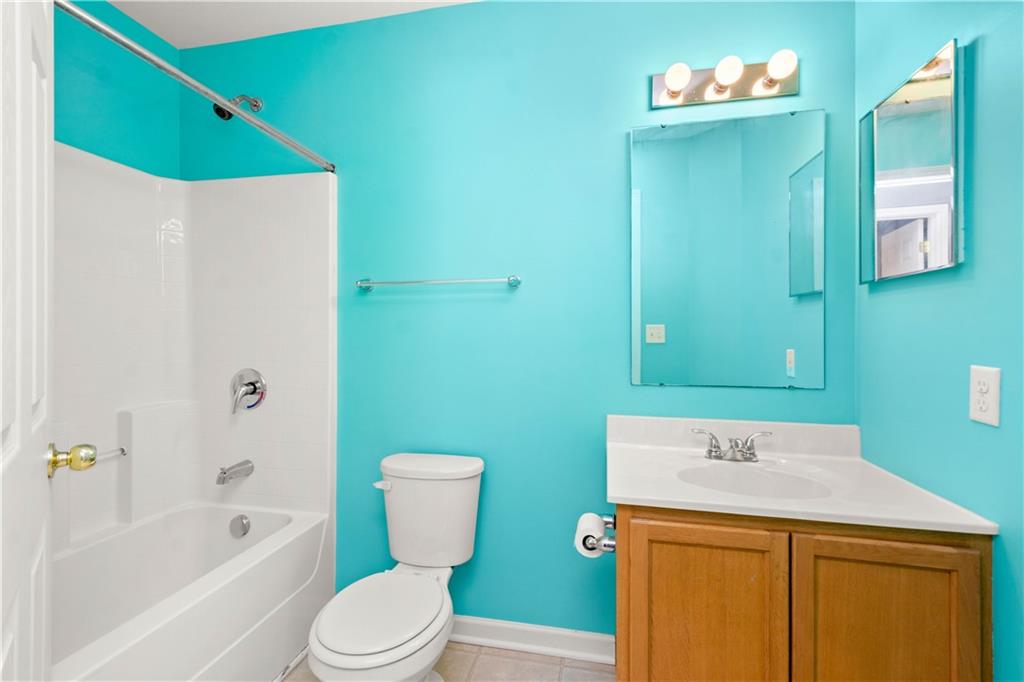 140 Lockheed Drive Coraopolis, PA 15108 - Photo 17 of 25 Gallery Image 17