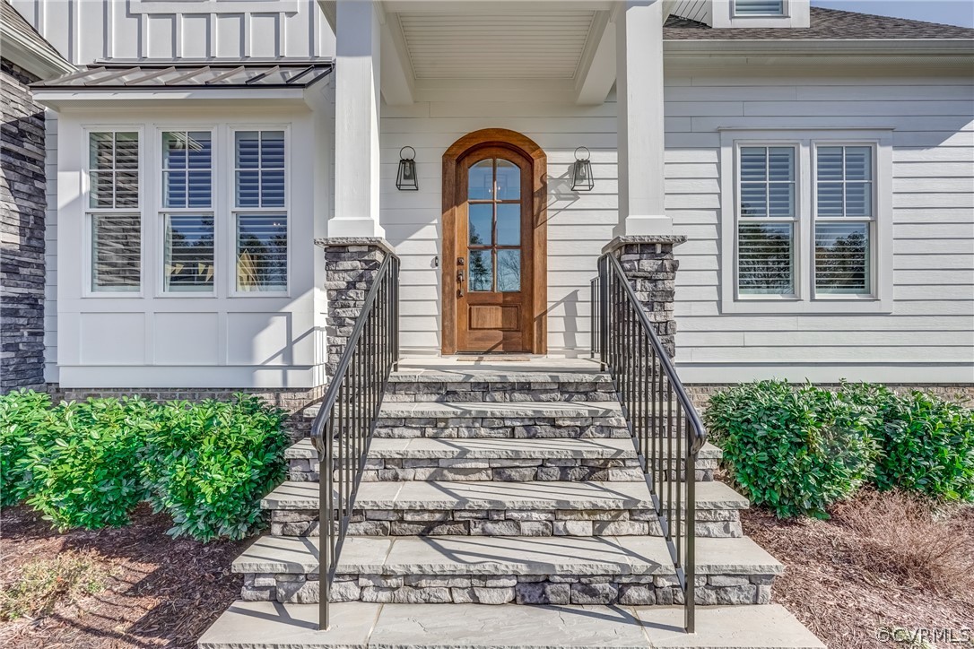 16031 Old Castle Road Midlothian, VA 23112 - Photo 3 of 48 Gallery Image 3