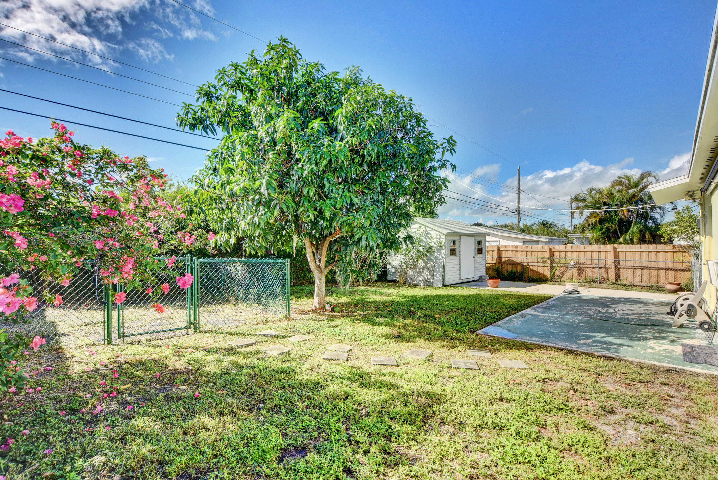 952 Churchill Road West Palm Beach, FL 33405 - Photo 2 of 9 Backyard Michael Seville Realtor