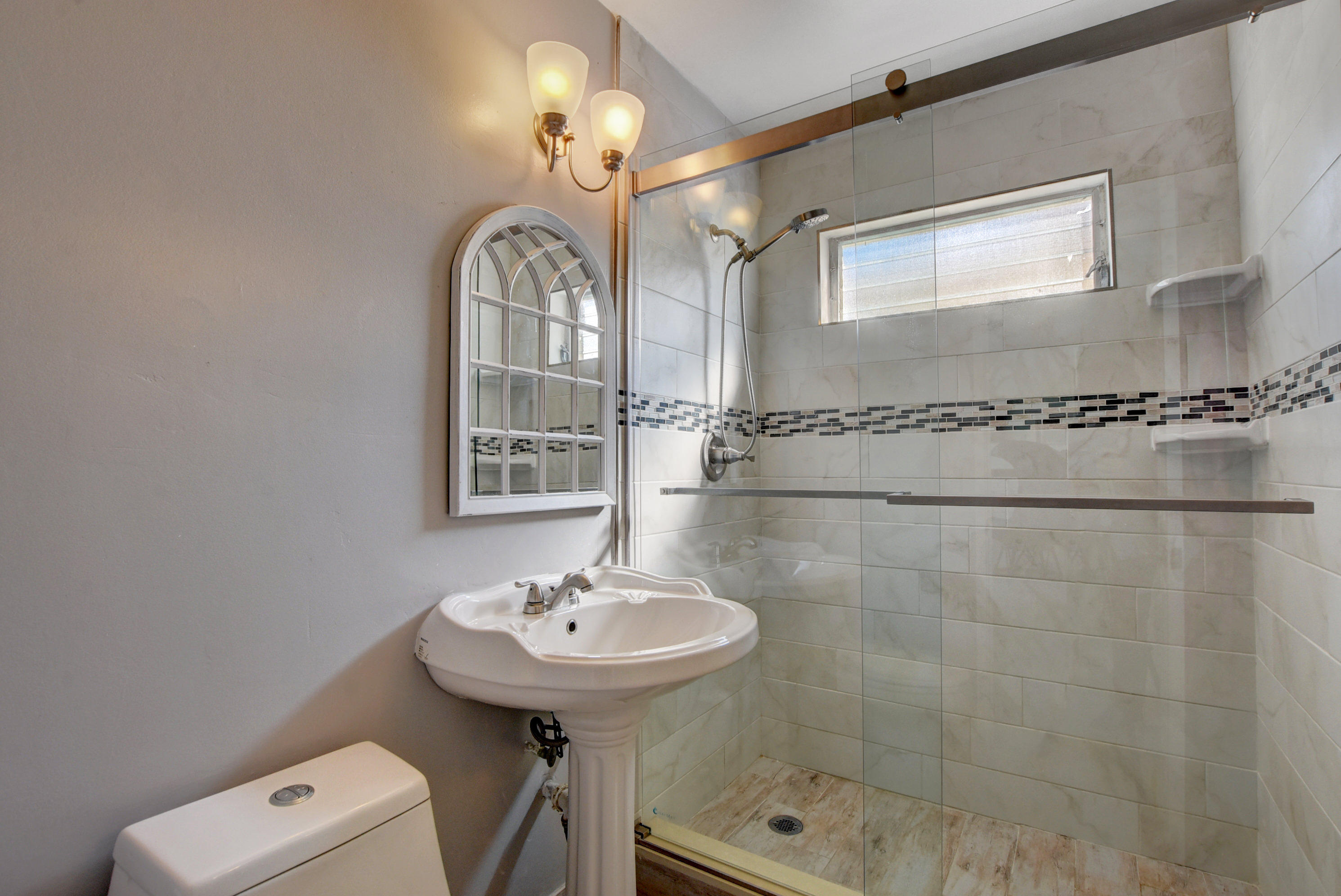 952 Churchill Road West Palm Beach, FL 33405 - Photo 3 of 9 Bathroom Michael Seville Realtor