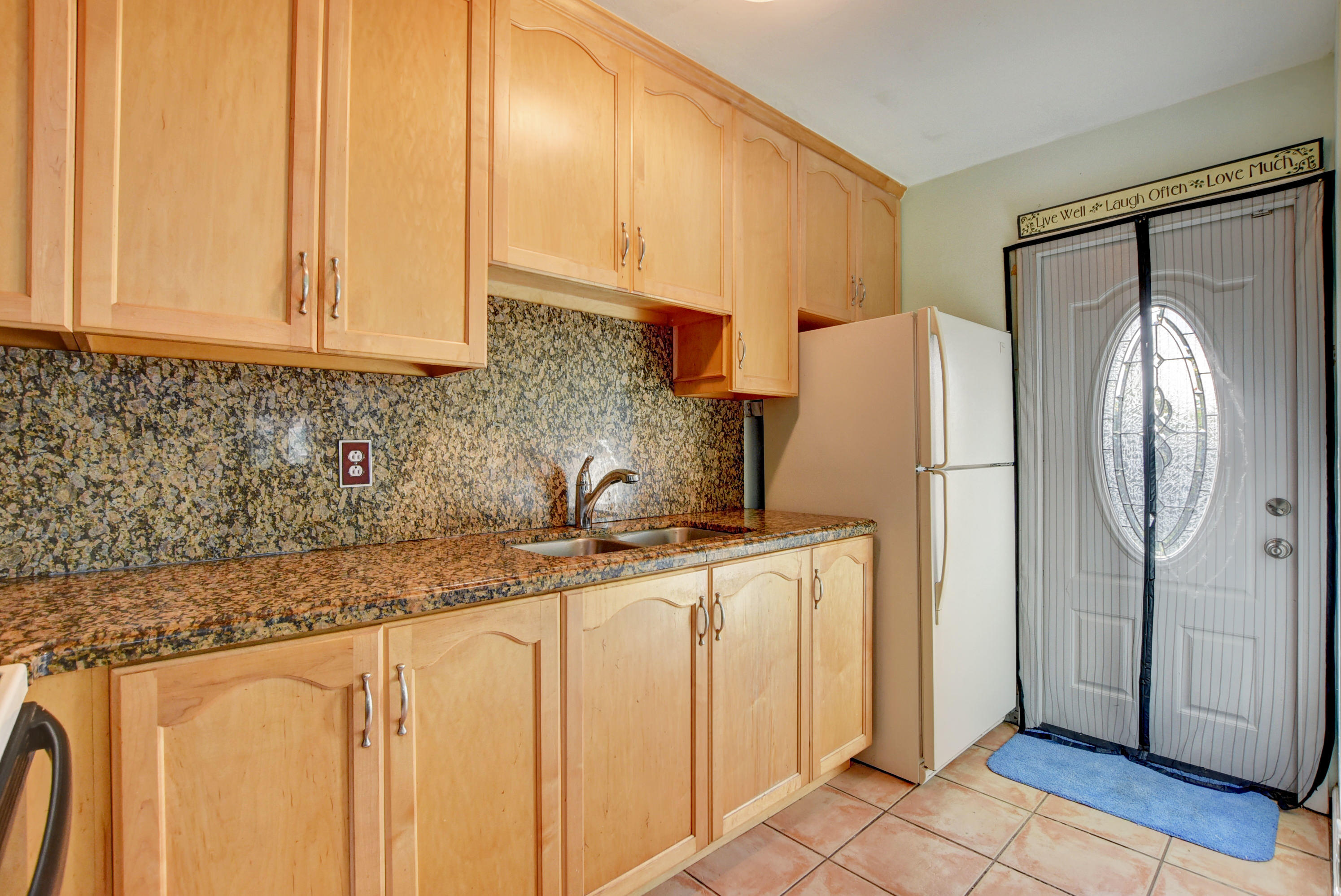 952 Churchill Road West Palm Beach, FL 33405 - Photo 7 of 9 Kitchen Michael Seville Realtor