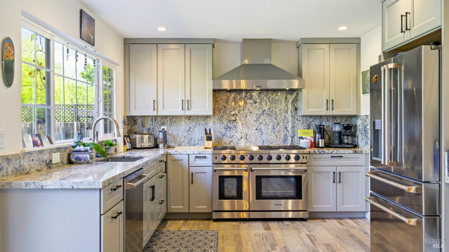 868 Holly Avenue Rohnert Park, CA 94928 - Photo 14 of 48