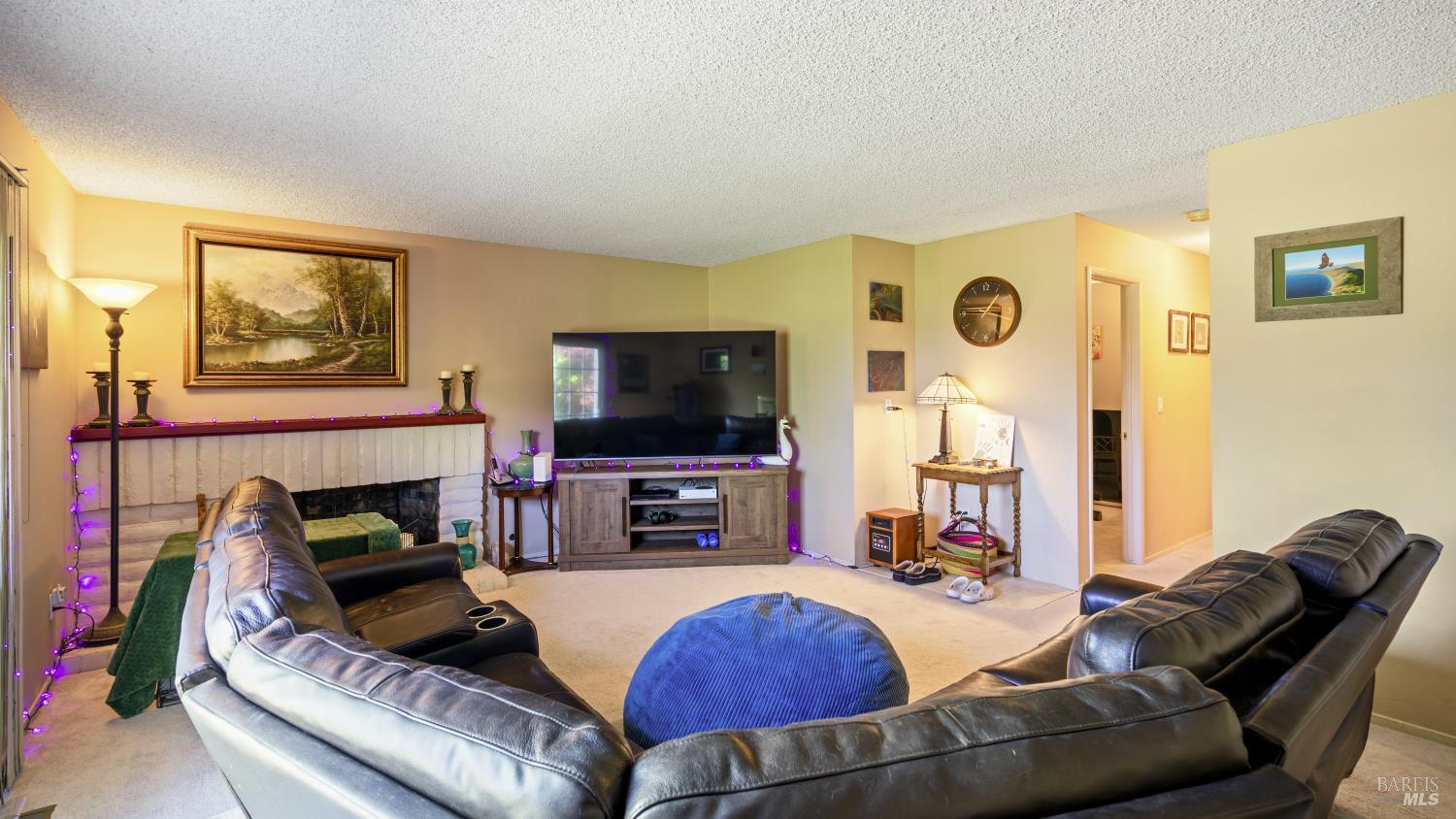 868 Holly Avenue Rohnert Park, CA 94928 - Photo 18 of 48