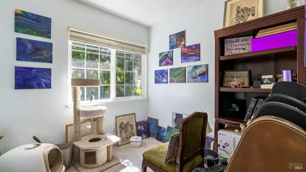 $929,900 | 868 Holly Avenue, Rohnert Park, CA 94928