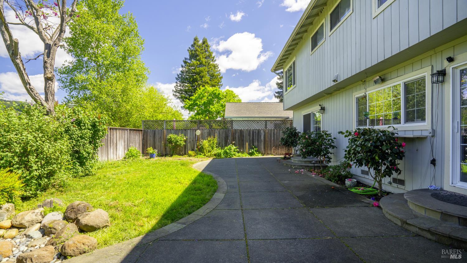 868 Holly Avenue Rohnert Park, CA 94928 - Photo 42 of 48