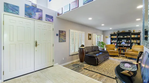$929,900 | 868 Holly Avenue, Rohnert Park, CA 94928