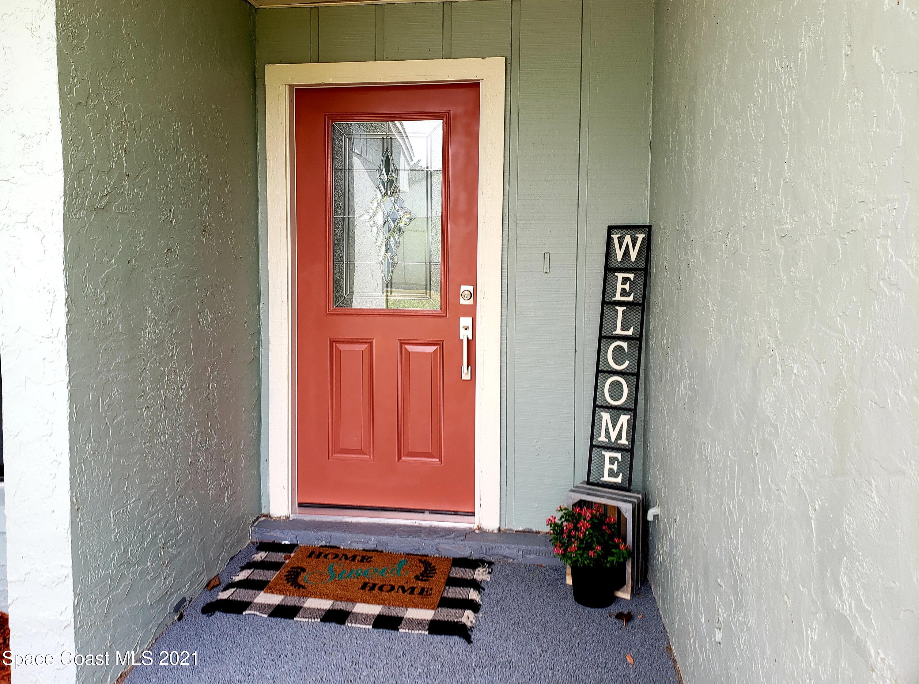 435 Myrtlewood Road Melbourne, FL 32940 - Photo 6 of 40 20210725_161711