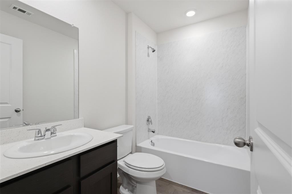 718 Orchid Way Pilot Point, TX 76258 - Photo 14 of 18