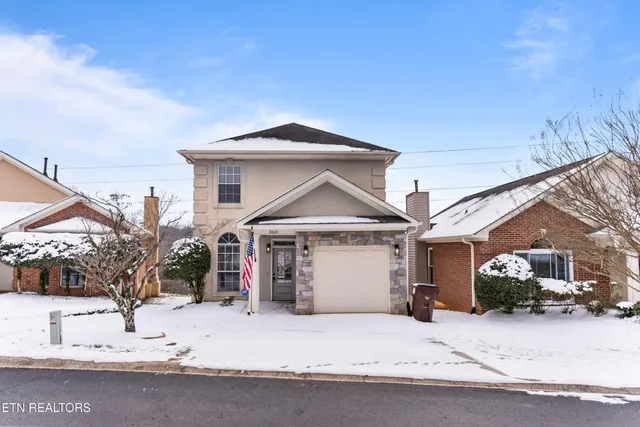 $394,900 | 8824 Lennox View Way, Unit 12, Knoxville, TN 37923