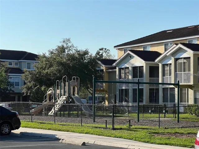 $1,895 | 5701 Bentgrass Drive, Unit 18203, Sarasota, FL 34235