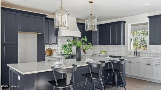 $915,000 | 160 Sugar Sand Lane, West End, NC 27376