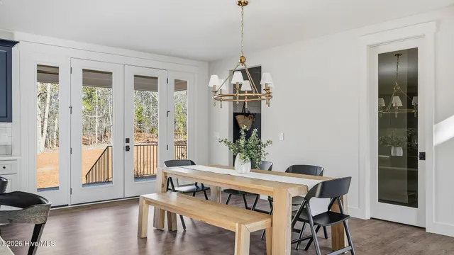 $915,000 | 160 Sugar Sand Lane, West End, NC 27376