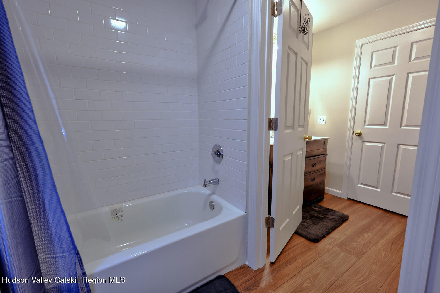 626 Bross Street Cairo, NY 12413 - Photo 37 of 78 a bathroom with a bathtub and a rug