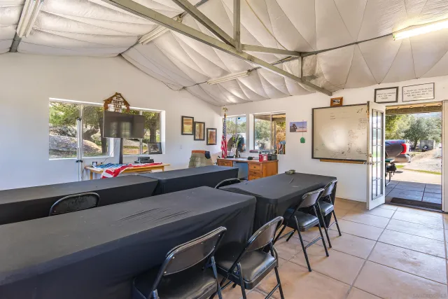 $3,999,000 | 19150 High Glen Road, Alpine, CA 91901