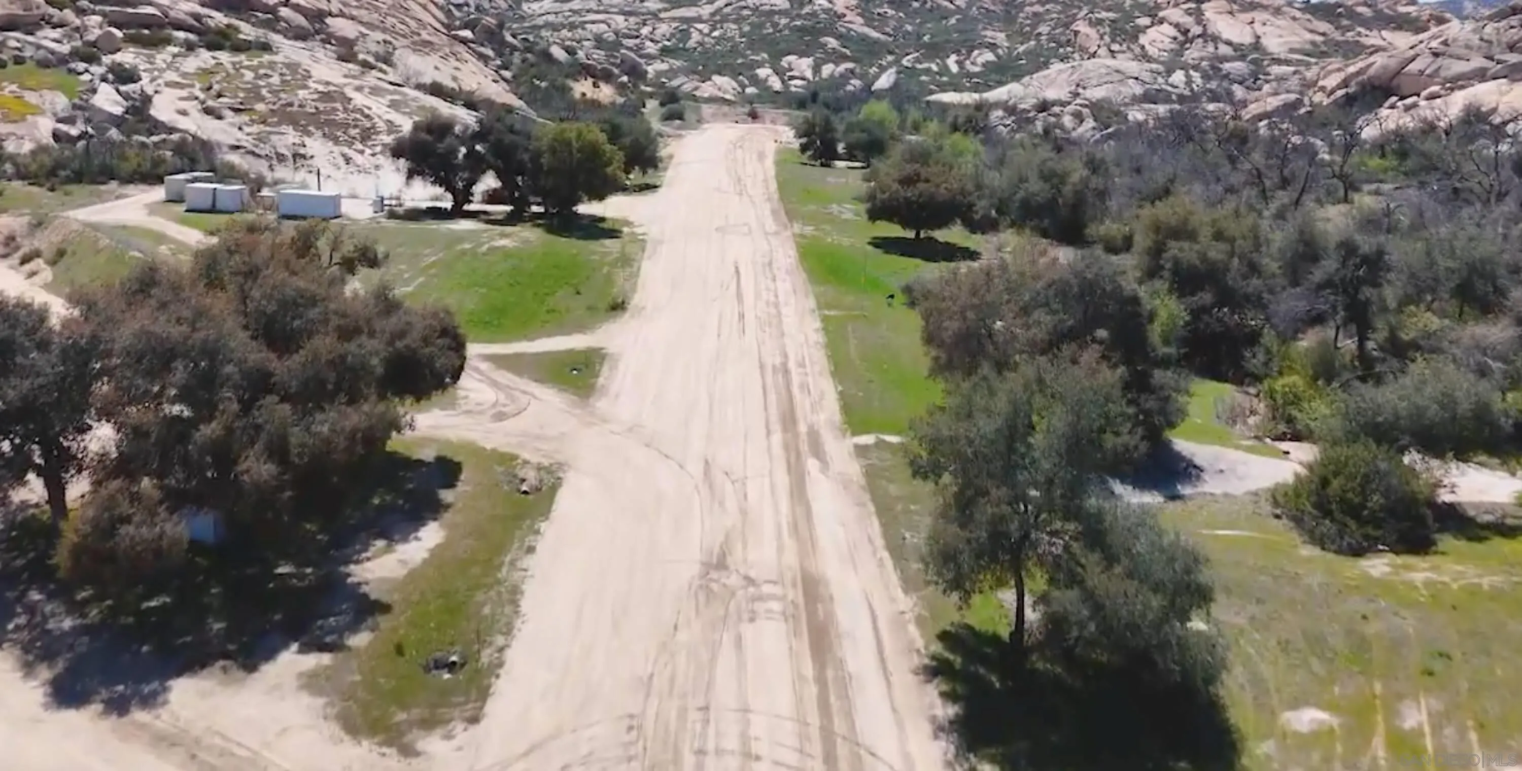 19150 High Glen Road Alpine, CA 91901 - Photo 5 of 56