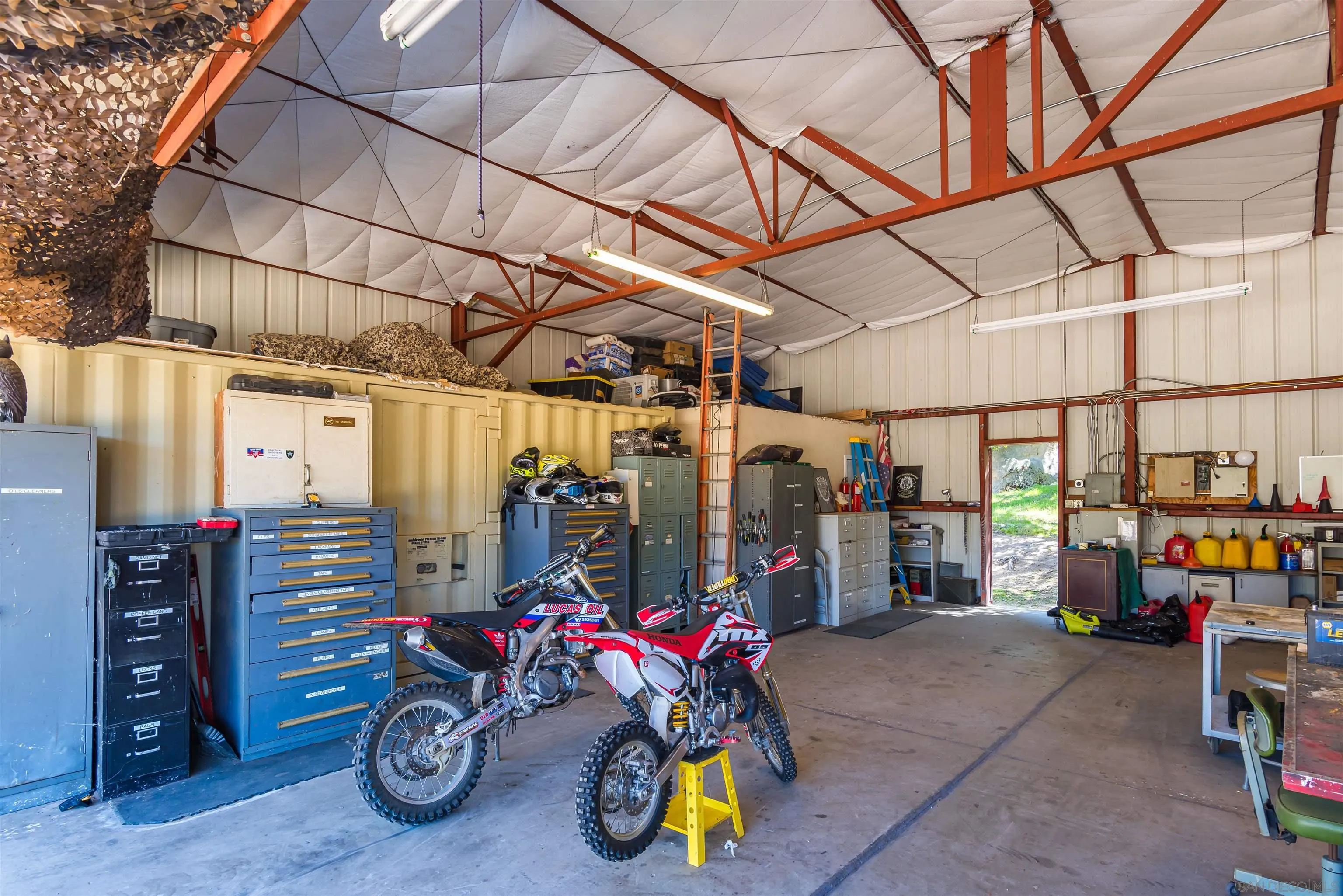 19150 High Glen Road Alpine, CA 91901 - Photo 55 of 56 a view of storage and utility room