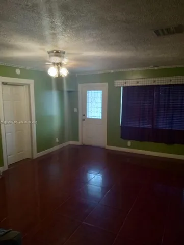 $450,000 | 130 Northeast 21st Court, Pompano Beach, FL 33060