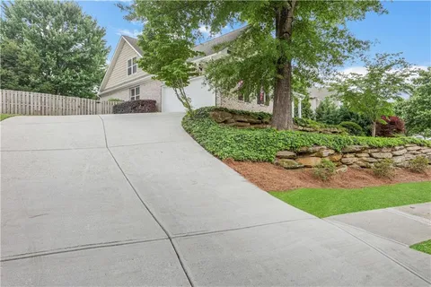 $625,000 | 910 Windsor Creek Drive, Grayson, GA 30017