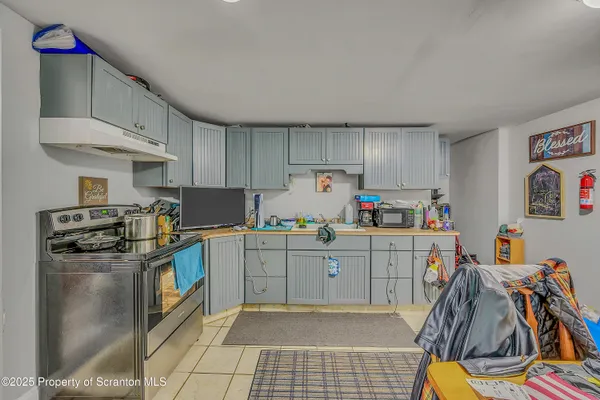 $260,000 | 916 West Linden Street, Scranton, PA 18504