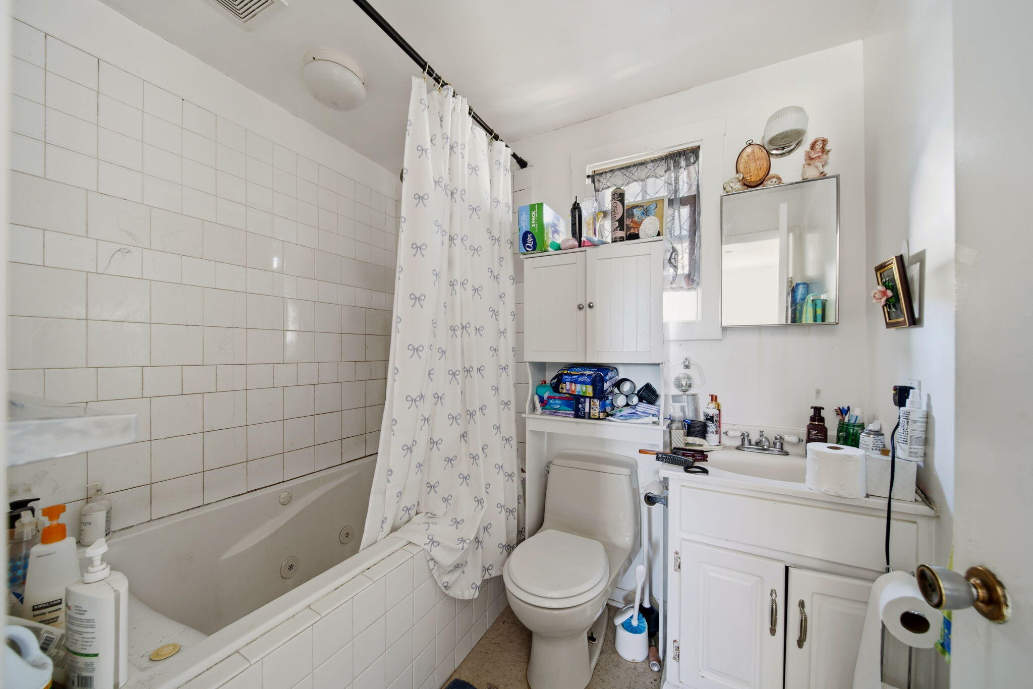 331 North Alisos Street Santa Barbara, CA 93103 - Photo 49 of 50 50-web-or-mls-331 N Alisos St SB-32