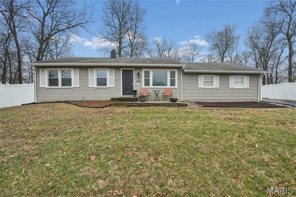634 Parker Drive Ballwin, MO 63021 - Photo 1 of 26