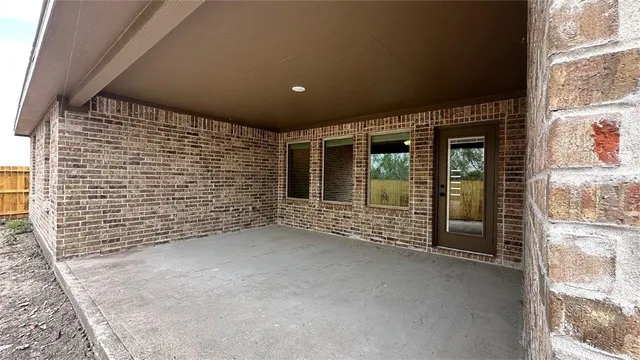 $457,622 | 3617 Sahar Lake Drive, Robstown, TX 78380