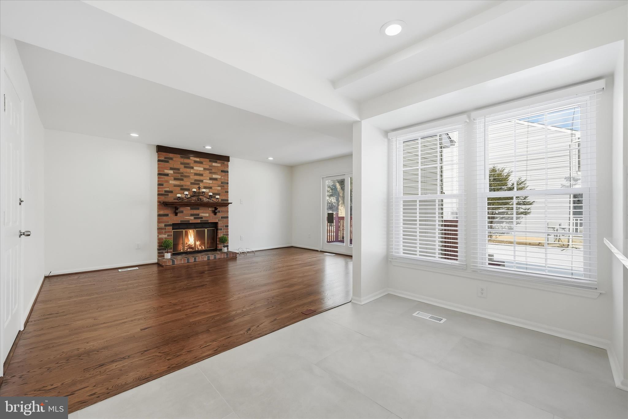 9500 Windbeat Way Columbia, MD 21046 - Photo 60 of 64 Eat-in kitchen with open floor plan to family room