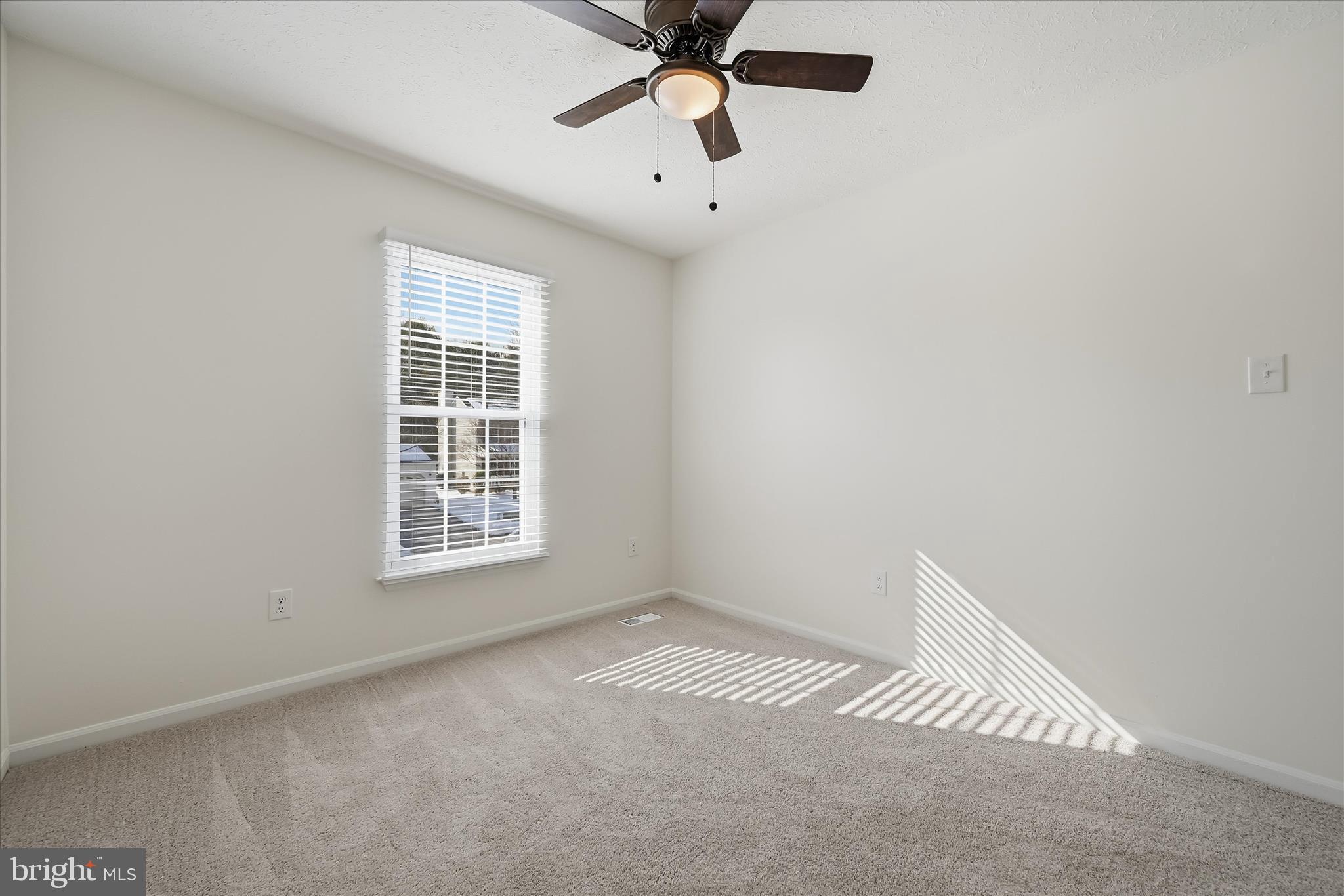9500 Windbeat Way Columbia, MD 21046 - Photo 40 of 64 Bright fourth bedroom with ceiling fan