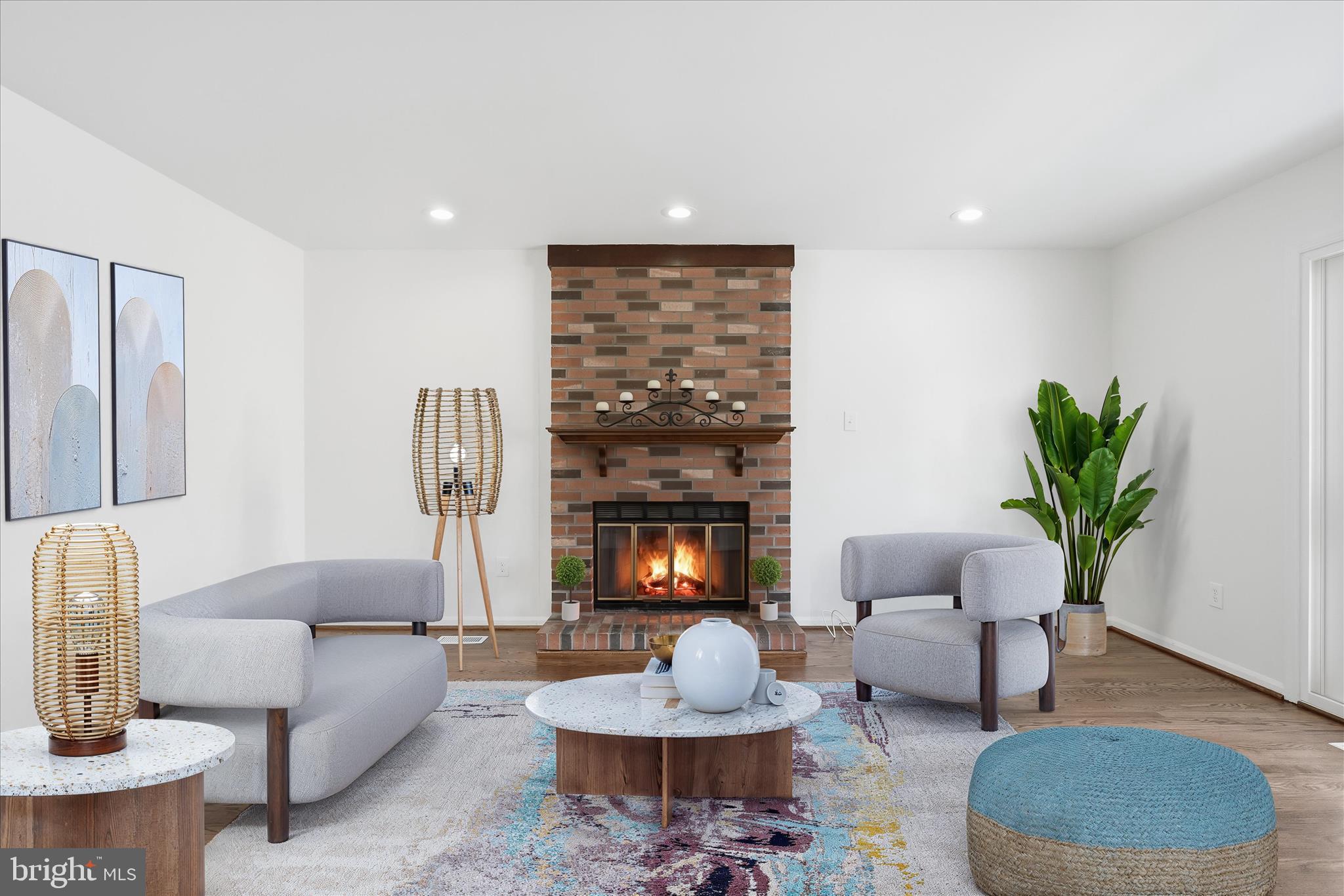 9500 Windbeat Way Columbia, MD 21046 - Photo 7 of 64 Virtually staged family room