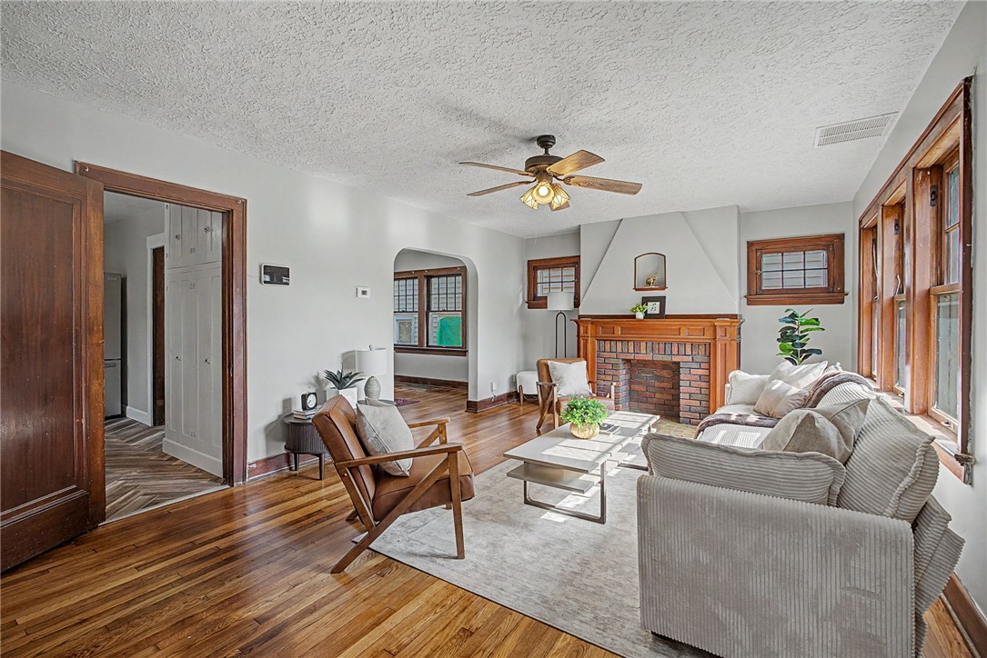 601 North Light Street Springfield, OH 45504 - Photo 7 of 50